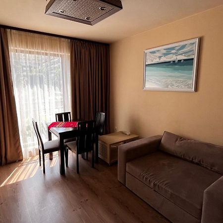 Argisht Superior Apartment Golden Sands Exterior photo
