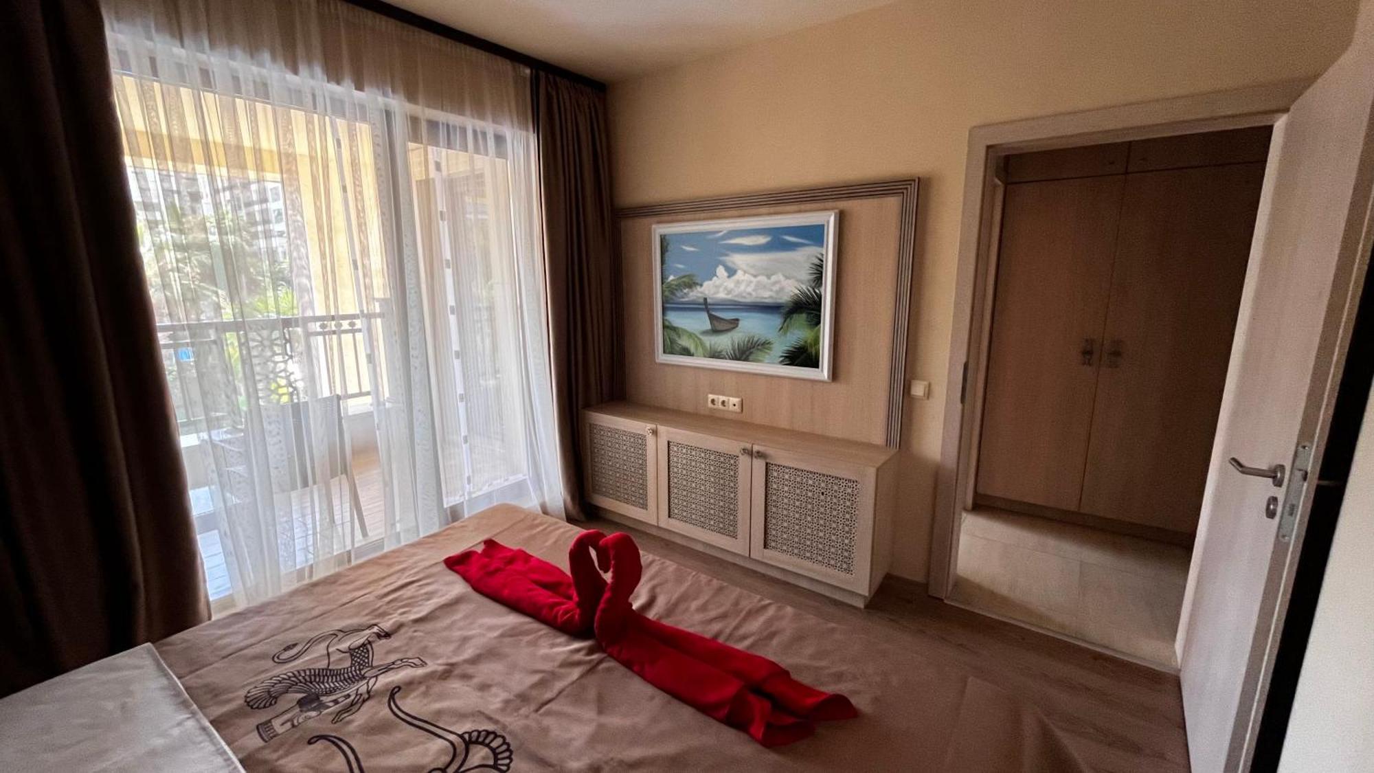 Argisht Superior Apartment Golden Sands Exterior photo